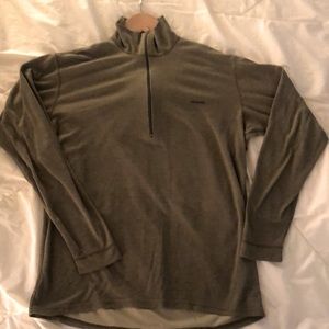 Patagonia light weight pull over